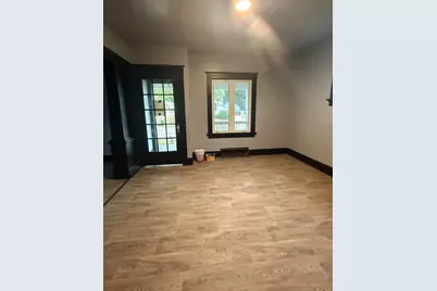 1313 S 13th St, Manitowoc, WI 54220 - Photo 8