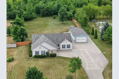3689 W Drexel Ave, Franklin, WI 53132 - Photo 6