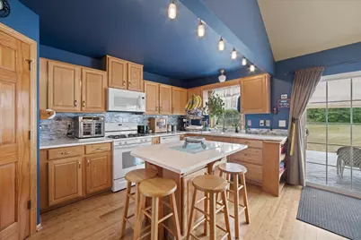 3689 W Drexel Ave, Franklin, WI 53132 - Photo 18
