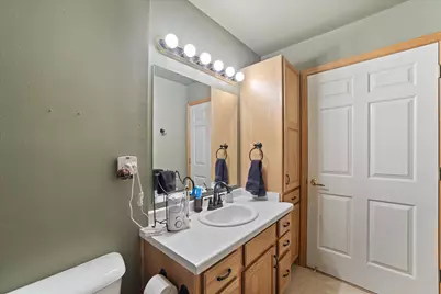 3689 W Drexel Ave, Franklin, WI 53132 - Photo 30