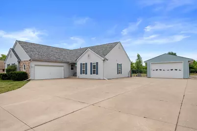 3689 W Drexel Ave, Franklin, WI 53132 - Photo 2