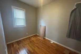 3055 N Bremen St, Milwaukee, WI 53212 - Photo 8