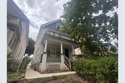3059 N Bremen St, Milwaukee, WI 53212 - Photo 1