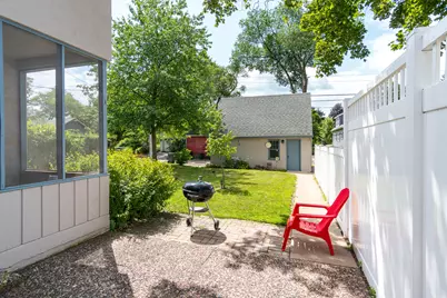 409  23rd St, La Crosse, WI 54601 - Photo 30