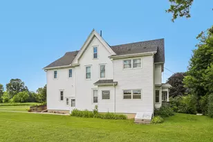 3226 Jackson Dr, Jackson, WI 53037 - Photo 4