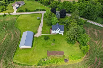 3226  Jackson Dr, Jackson, WI 53037 - Photo 86