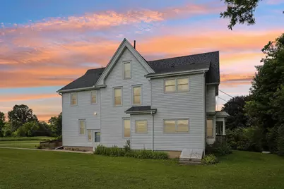3226  Jackson Dr, Jackson, WI 53037 - Photo 88