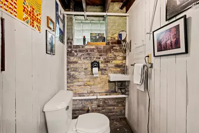 2901 S Logan Ave, Milwaukee, WI 53207 - Photo 24