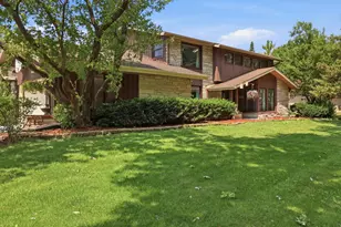 5050 Spruce Ct, Greendale, WI 53129 - Photo 14