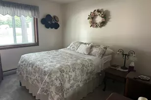 26532 Lilac Ln, Racine, WI 53185 - Photo 12