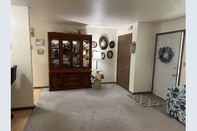 26532  Lilac Ln #8, Racine, WI 53185 - Photo 6