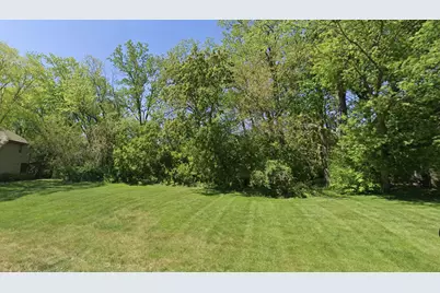 3813  Canada Goose Xing, Racine, WI 53403 - Photo 2