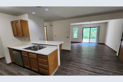 5001  Taylor Rd #1, McFarland, WI 53558 - Photo 4