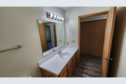 5001  Taylor Rd #1, McFarland, WI 53558 - Photo 8
