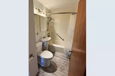 1225  Lombard Ave, Racine, WI 53402 - Photo 8