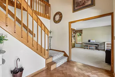 803  Knollwood Ct, Waukesha, WI 53188 - Photo 2