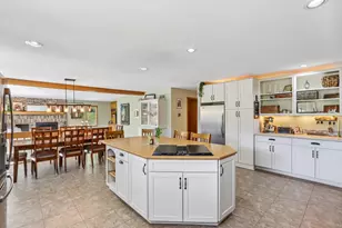 803 Knollwood Ct, Waukesha, WI 53188 - Photo 12