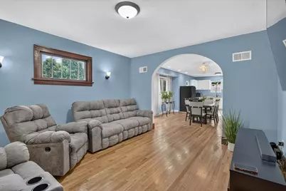 5603  32nd Ave, Kenosha, WI 53144 - Photo 8