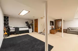 301 S 92nd St, Milwaukee, WI 53214 - Photo 20