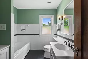 4914 N Woodburn St, Whitefish Bay, WI 53217 - Photo 28
