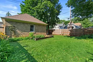 4914 N Woodburn St, Whitefish Bay, WI 53217 - Photo 50