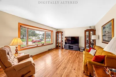 916 S 120th St, West Allis, WI 53214 - Photo 12
