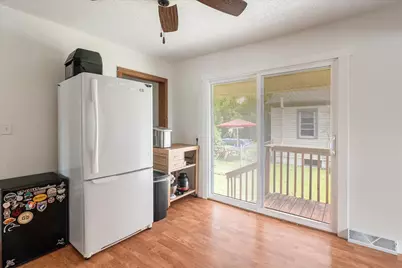 2119  Farnam St, La Crosse, WI 54601 - Photo 10