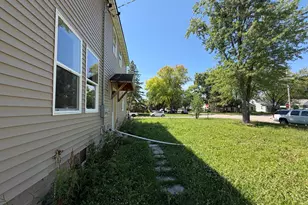 1301 Garland St, Allouez, WI 54301 - Photo 12
