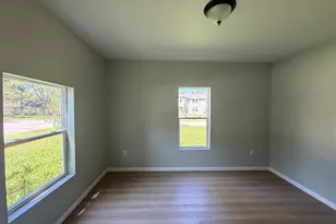 1301 Garland St, Allouez, WI 54301 - Photo 24