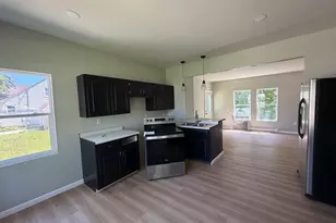 1301 Garland St, Allouez, WI 54301 - Photo 32