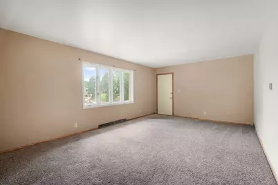10340 W Rogers St, West Allis, WI 53227 - Photo 20