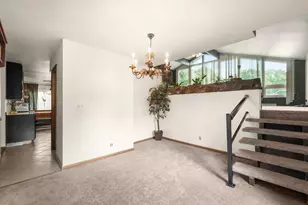 10340 W Rogers St, West Allis, WI 53227 - Photo 26