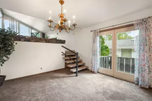 10340 W Rogers St, West Allis, WI 53227 - Photo 6