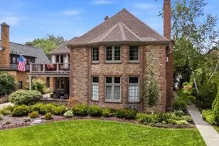 4143 N Downer Ave, Shorewood, WI 53211 - Photo 52