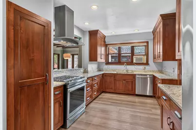 4143 N Downer Ave #4145, Shorewood, WI 53211 - Photo 20