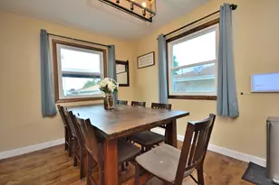 4271 S 89th St, Greenfield, WI 53228 - Photo 6