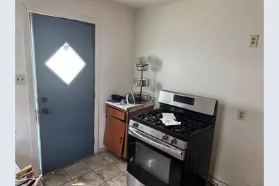5026 N 60th St, Milwaukee, WI 53218 - Photo 16
