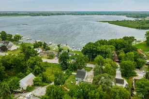 26114 W Loomis Rd, Racine, WI 53185 - Photo 6