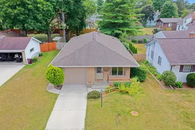 2027  Markham St, Manitowoc, WI 54220 - Photo 36
