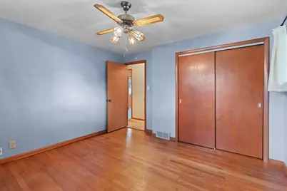 2027  Markham St, Manitowoc, WI 54220 - Photo 22