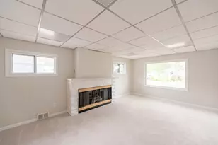 2502 W Kimberly Ave, Milwaukee, WI 53221 - Photo 4