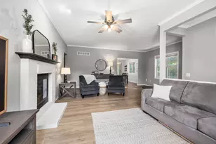 1330 Oak Tree Ct, Slinger, WI 53086 - Photo 1