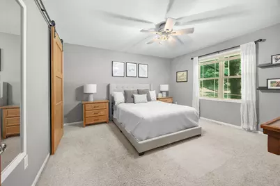 1330  Oak Tree Ct, Slinger, WI 53086 - Photo 6