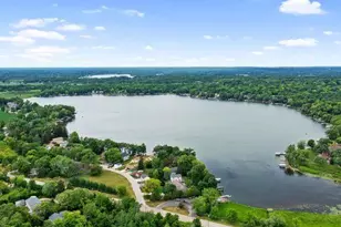 W988 Shorewood Dr, East Troy, WI 53120 - Photo 20