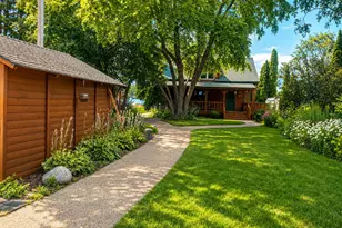 W988 Shorewood Dr, East Troy, WI 53120 - Photo 2