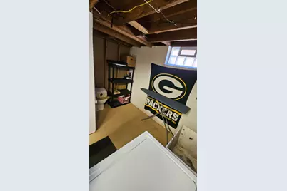 8029 W Marion St, Milwaukee, WI 53222 - Photo 16