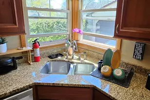 8029 W Marion St, Milwaukee, WI 53222 - Photo 12