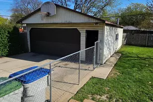 8029 W Marion St, Milwaukee, WI 53222 - Photo 26