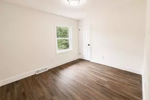 7245 S 35th St, Franklin, WI 53132 - Photo 16