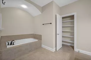 17490 Crest Hill Dr, Brookfield, WI 53045 - Photo 26